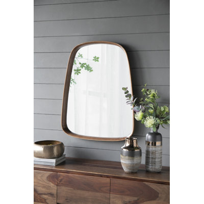 Miroir 27 "x 37" Irrgeular avec cadre en bois