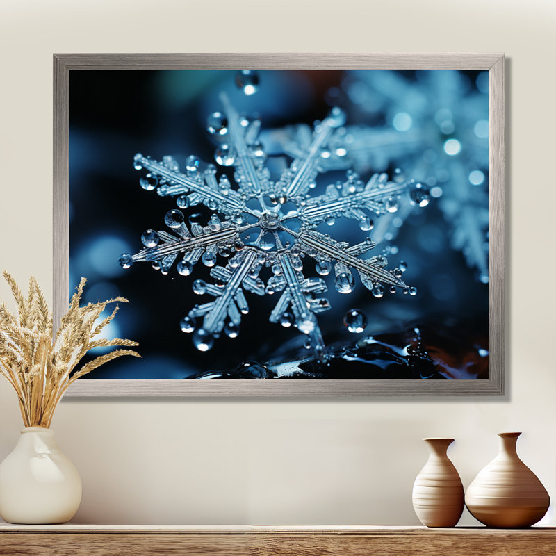 «Blue Snowflake Holiday III - Winter Landscape», art mural, Cadre flottant blanc, H 12 po x l 20 po x P 1 po