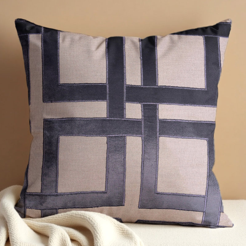 Élégant ensemble de 2 coussins décoratifs brodés beige et brun - fermeture à glissière élégante 20 x 20
