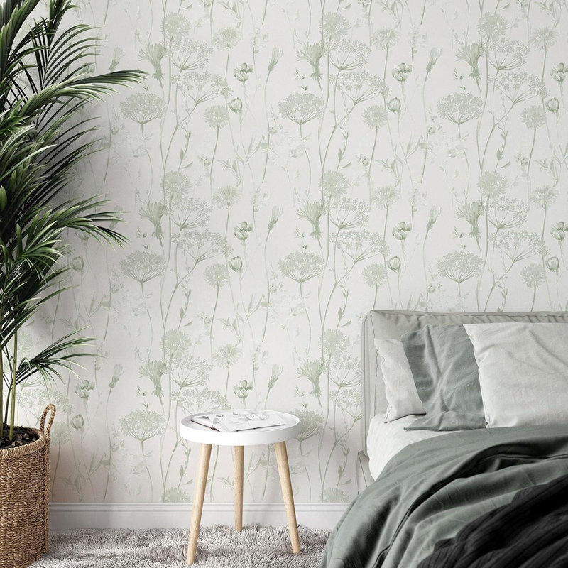 Meadowsweet Floral Wallpaper, Green