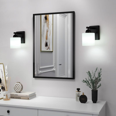 Appliques murales en verre opalin noir mat, ensemble de 1, luminaires muraux intérieurs câblés pour salon, couloir, chambre, douilles E26 en céramique (ampoules non comprises)