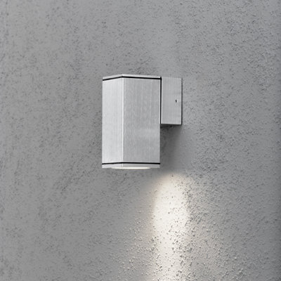 Monza 13.5cm H Outdoor Armed Sconce