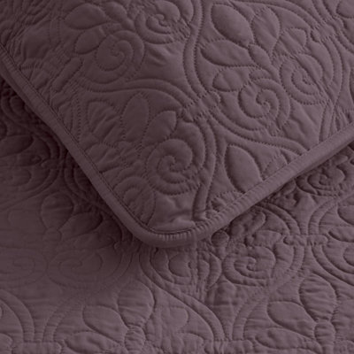 Quebec Reversible Bedspread Set