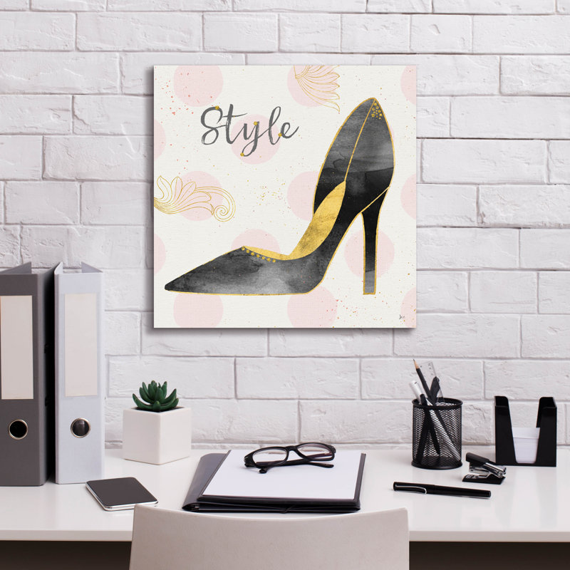 «Fashion Blooms I Black» par Jess Aiken, art mural sur toile, H 18 po x l 18 po