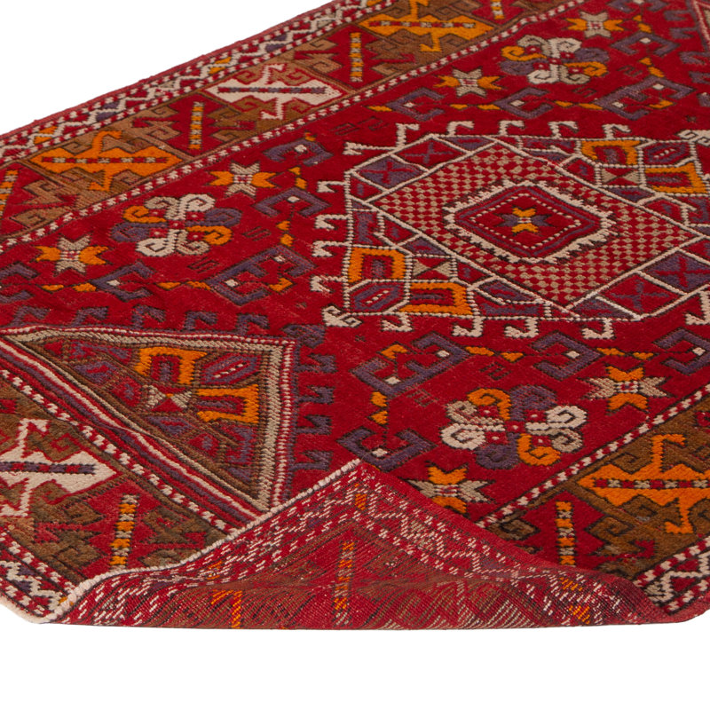 Red Vintage Traditional Wool Rug - 4' x 5'7""