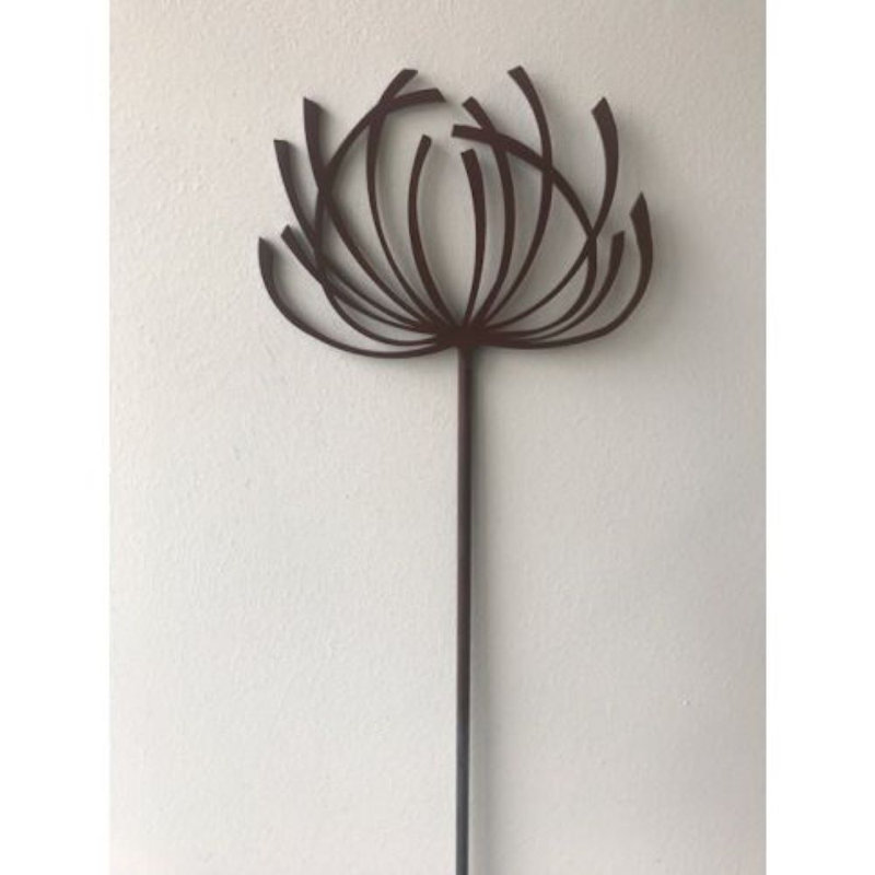 Amaury Metal Plants & Flowers Garden Stake