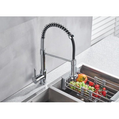 Robinet d'évier de cuisine à poignée simple