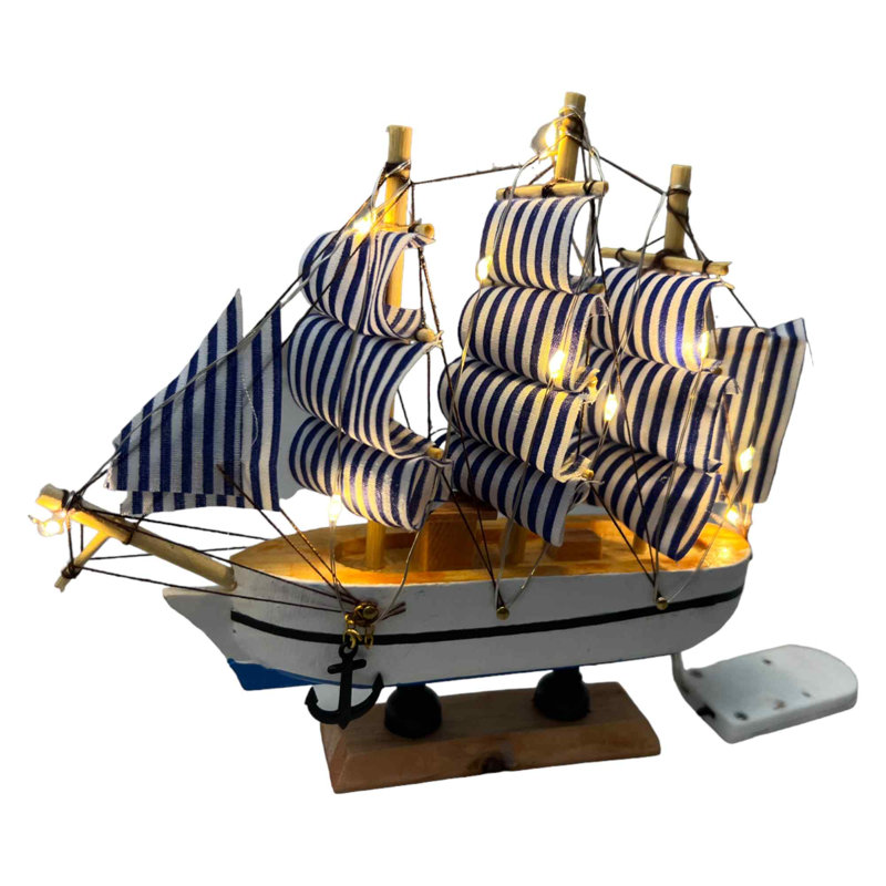 Figurines & Sculptures