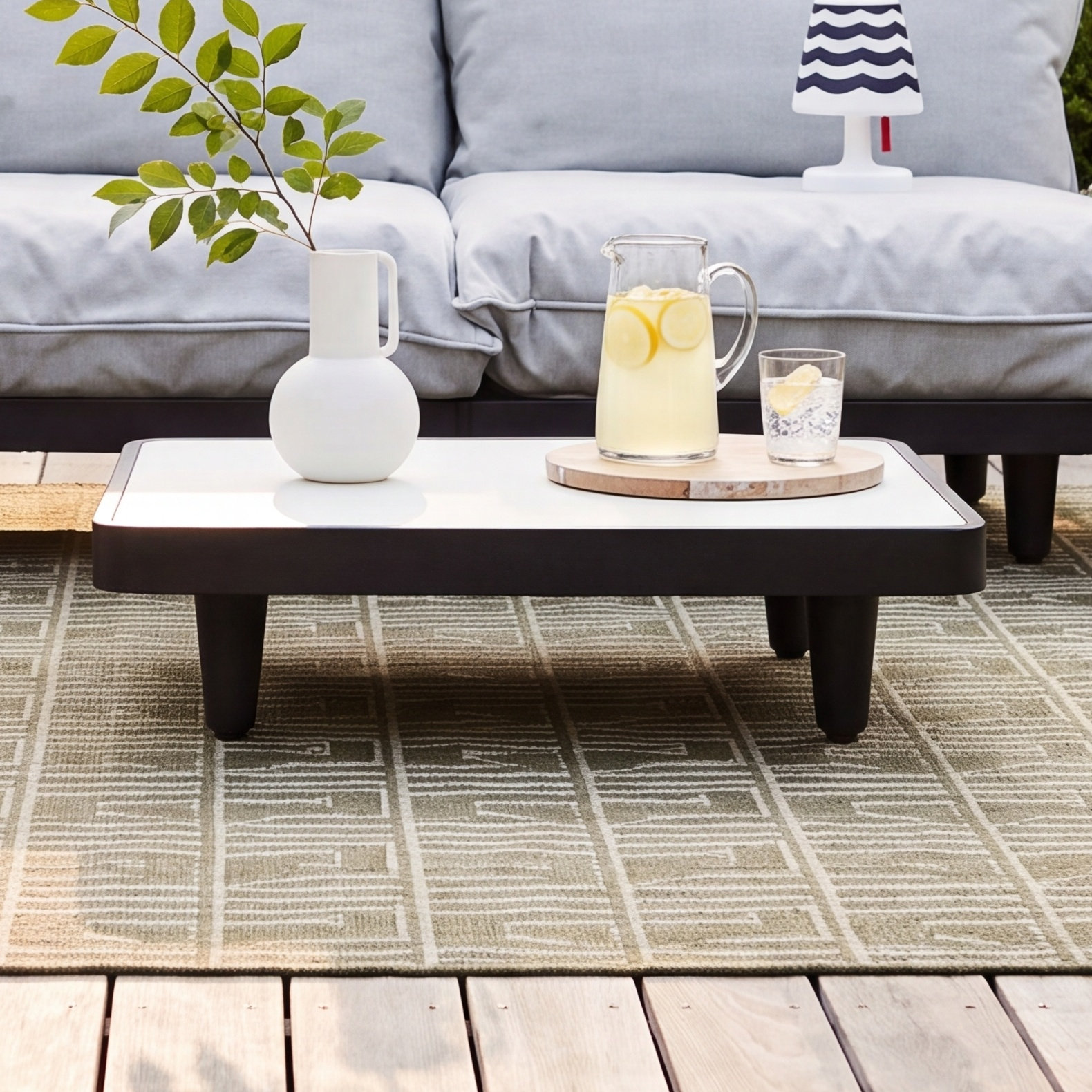Paletti 35" Patio Table, Light Gray