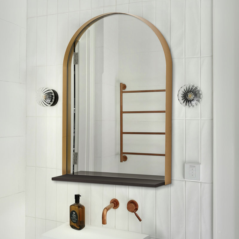 Miroir de salle de bain avec tablettes