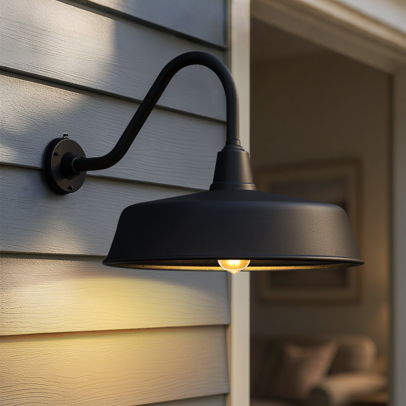 Luminaire de grange murale d'extérieur Bechard Dusk To Dawn, H 20 po x l 24 po x P 24 po, Une lumière