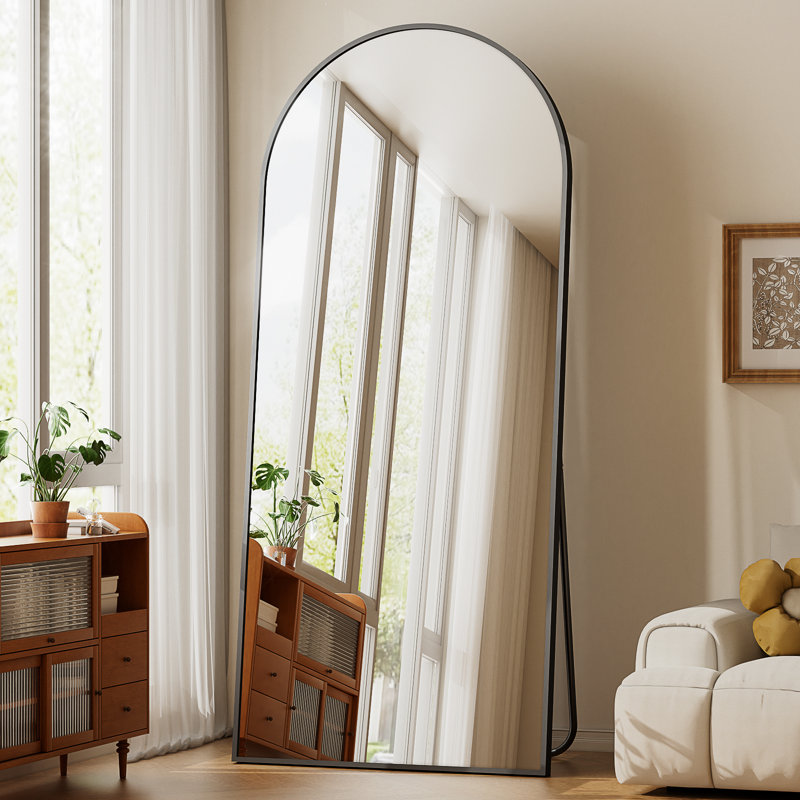 Miroir arqué en aluminium incassable pleine longueur - Basics by Wayfair ™, 76 po x 35 po, Noir
