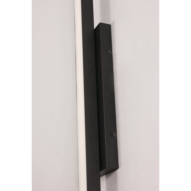 Plafonnier encastré d'extérieur à DEL Harolson, Noir, H 18 po x l 4,5 po x P 2,5 po
