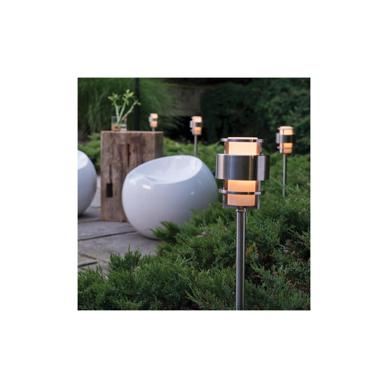 Saturn Low Voltage Metal Pathway Light, Metro Bronze