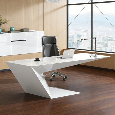 Bureau simple et moderne