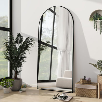 Miroir pleine grandeur surdimensionné et arqué en bois