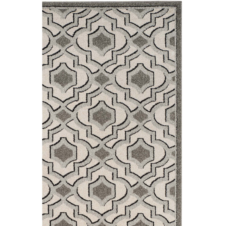 Ammundsen Geometric Ivory/Gray Area Rug