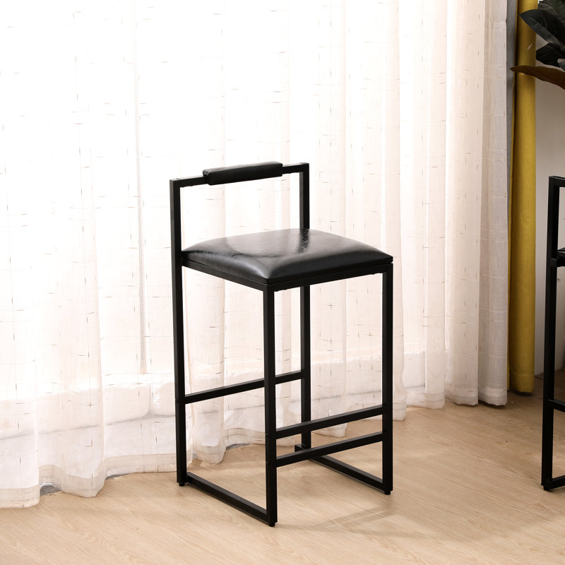 Tabouret de bar noir de 2: hauteur comptoir, rembourrage en cuir pu, repose-pieds, structure en métal stable pour les meubles-lavabos et appartements 2 tabourets de hauteur: rembourrés, robustes et fonctionnels