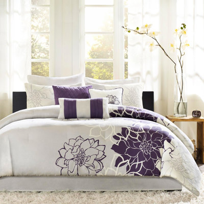 Très grand édredon mauve en coton mauve, avec édredon, jupe de lit et 3 coussins décoratifs très grand avec imprimé, bourre brodée