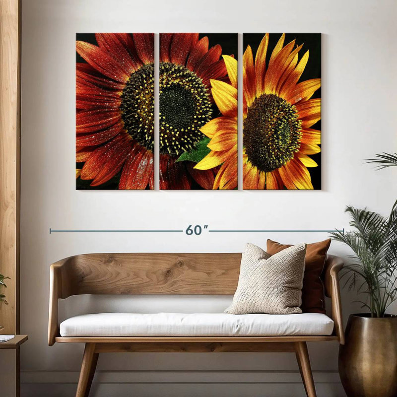 Harnek Flower I, 32" H x 50" W