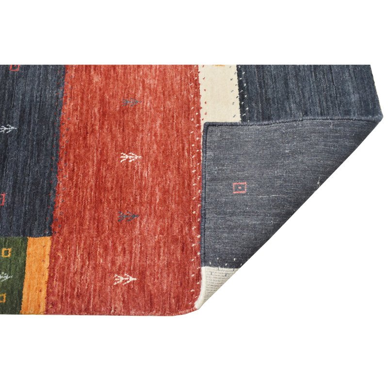 Hand Knotted Wool Area Rug in Black/Red/Green/Ivory, Rectangle 4' x 6'