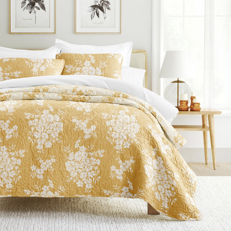 Quilt Set- Lightweight - All Season Quilted Coverlet - Distressed Bouquet, Mustard, Queen Quilt + 2 Standard Shams 