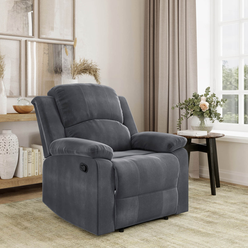 Roumena 34.75" Manual Recliner