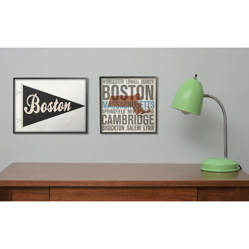 «Massachusetts Towns and Cities» par Michael Mullan - reproduction d'art textuel, H 12 po x l 12 po x P 0,5 po, Bois