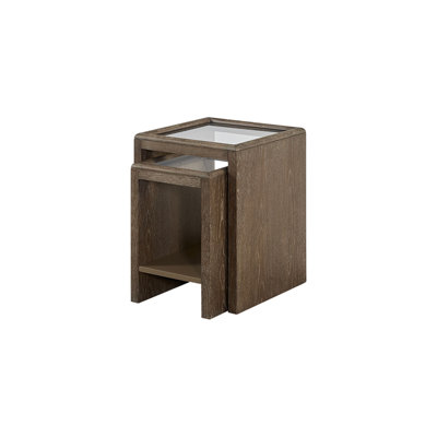 Tables gigognes