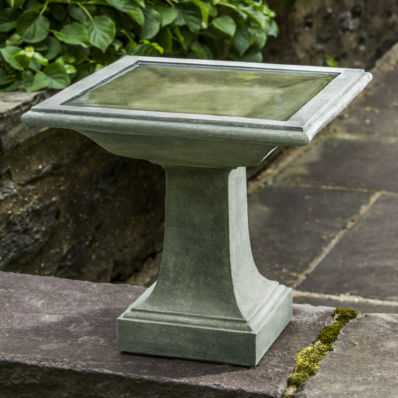 Concrete Pedestal Birdbath, Verde