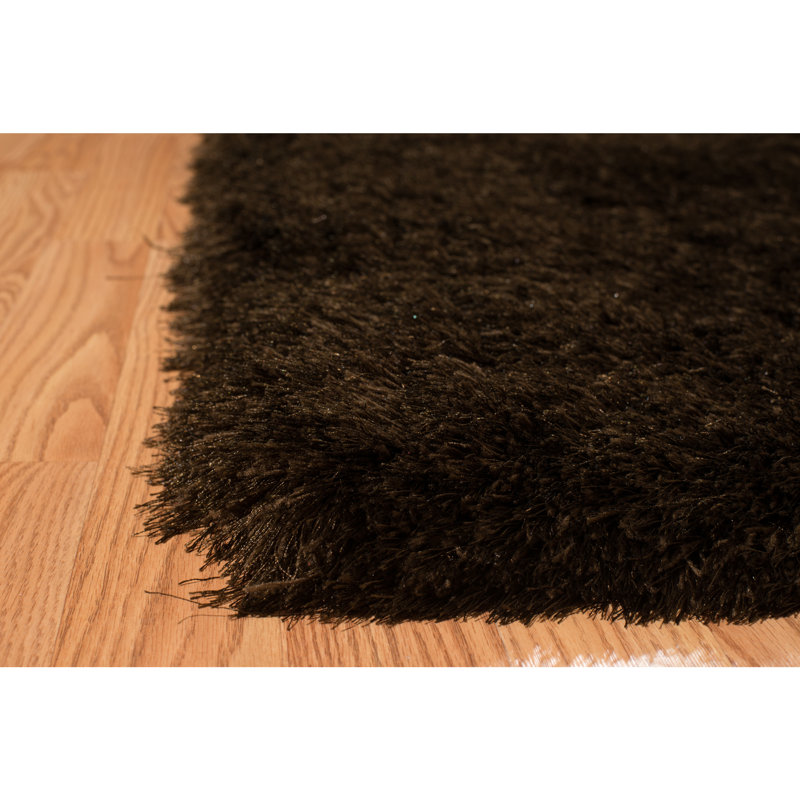 Tapis brun Kristian, Rectangle 5 pi 3 po x 7 pi 2 po