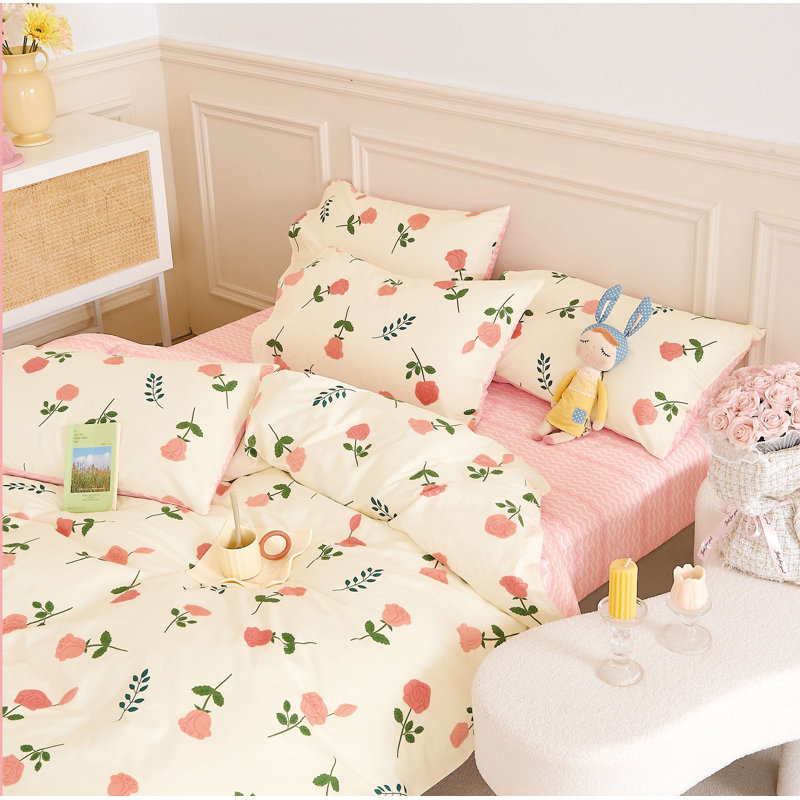Cotton Twill Floral Comforter, Queen Comforter + 2 Standard Shams