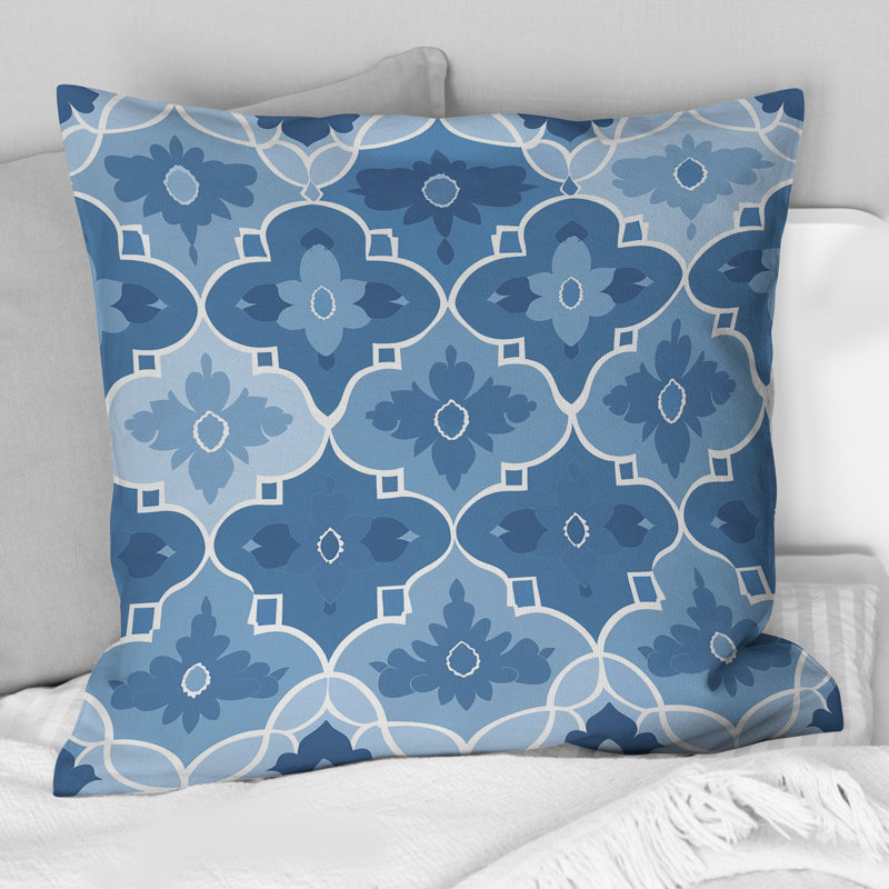 Coussin moderne bleu et blanc quadrilobe IV - Modern, H 16 po x l 16 po