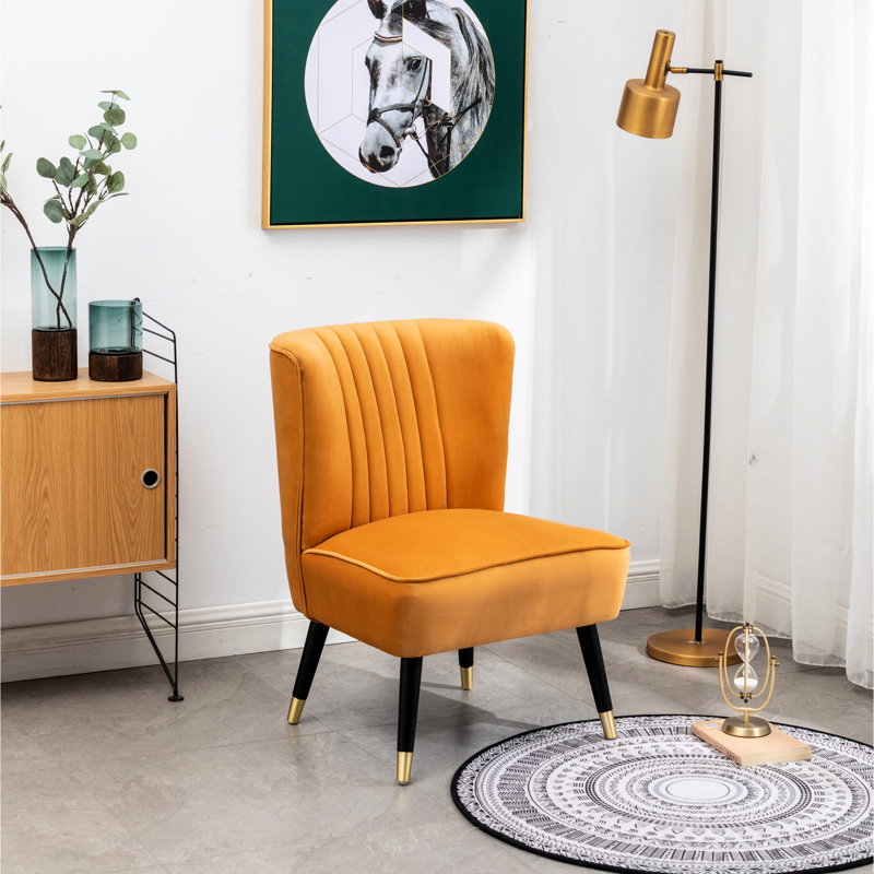 Chaise d'appoint dorée avec revêtement en velours - Rembourrage en mousse épaisse pour un confort maximal., Gold