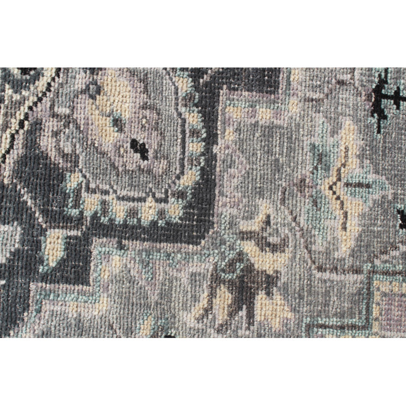 Hand-Knotted Grey Wool Area Rug 8' x 10' ft– Traditional Medallion Design with Ornate Border