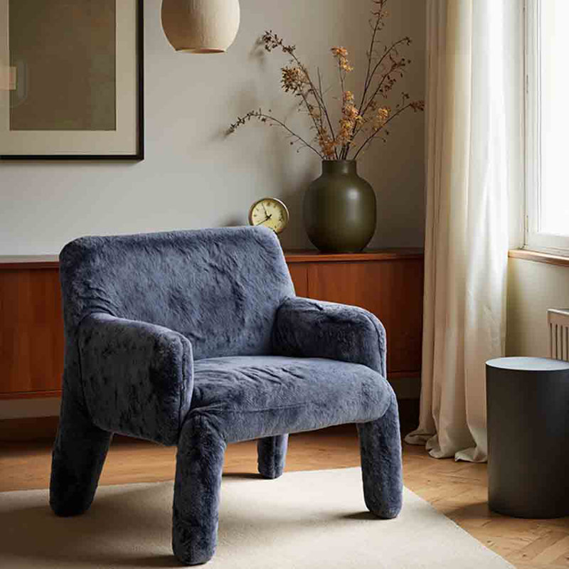 Fauteuil simple confortable avec conception anti-chocs.