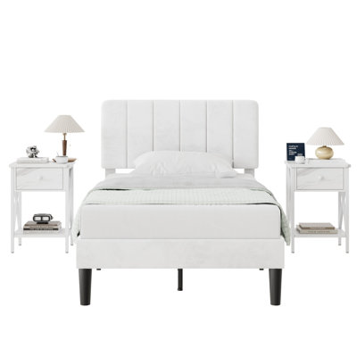 3 Piece Upholstered Bedroom Set