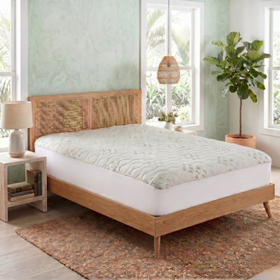 Allergy-Free Bamboo Mattress Protector with Waterproof Lining Protection - King Size