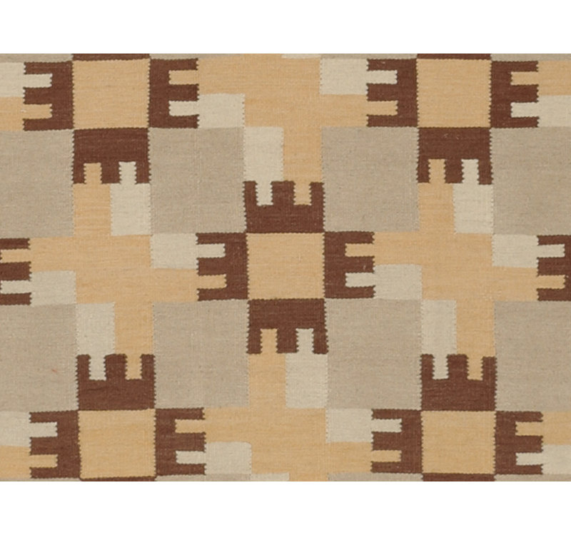Geometric Area Rug in Brown/Beige