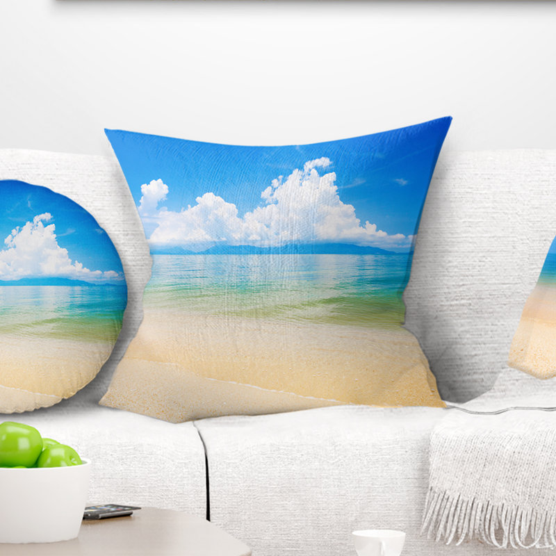 Coussin et housse de coussin Cloudy Horizon, 18 po x 18 po
