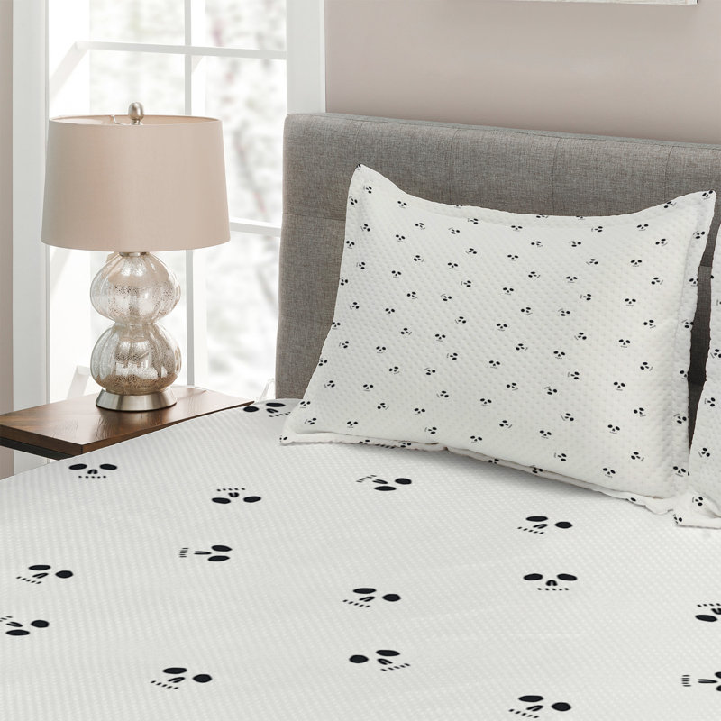 Skull Coverlet, King Bedspread + 2 Shams