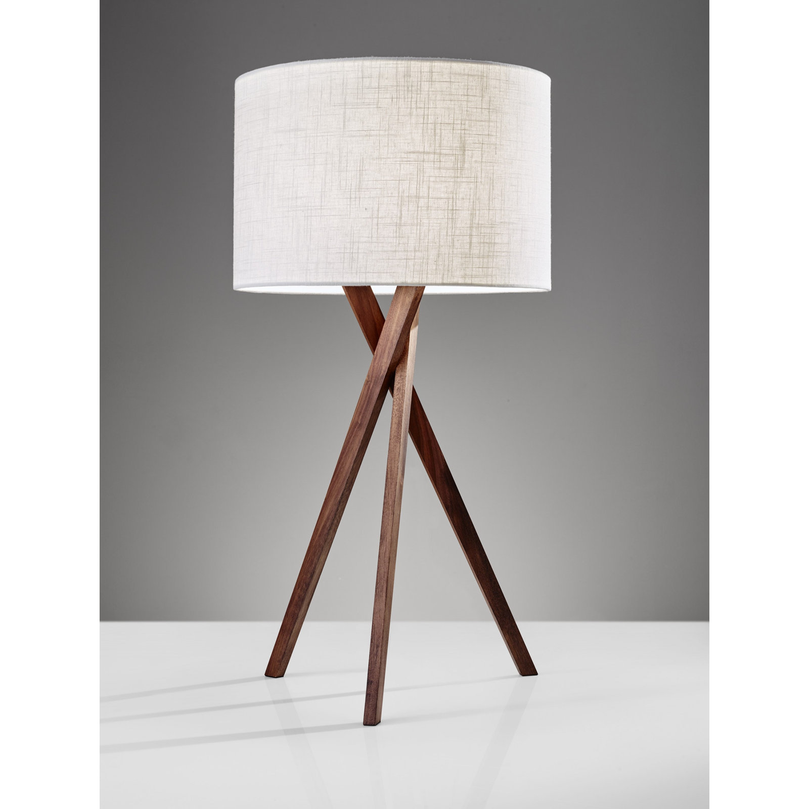 Harcourt Tripod Table Lamp, Metal