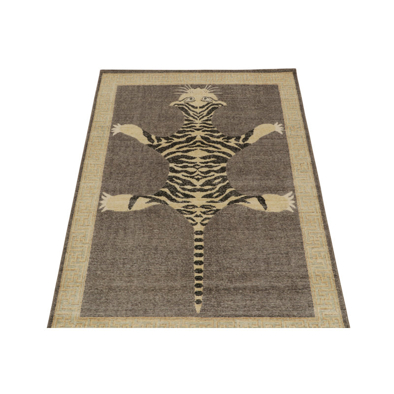 Distressed Homage Hand Knotted Wool Animal Print Area Rug, Rectangle 8' x 10'