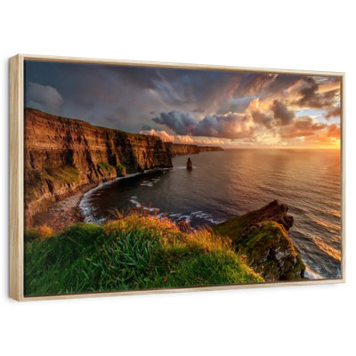 Falaises de Moher avant la tombée de la nuit