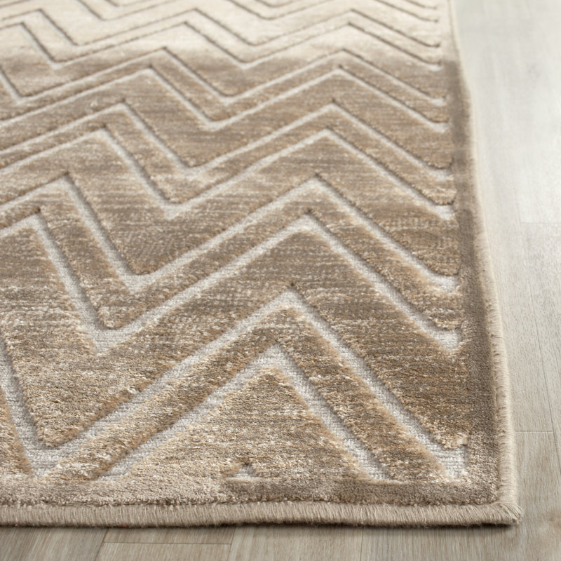 Tapis brun / ivoire Haileymarie, Rectangle 7 pi 6 po x 10 pi 6 po