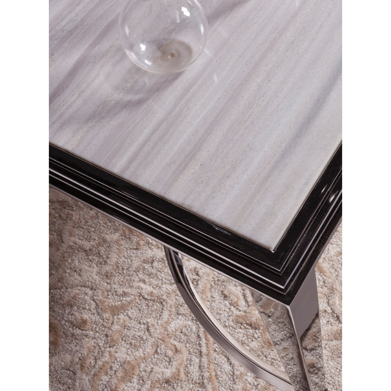 Table de bout Signature Designs