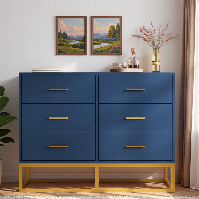 Commode moderne à 6 tiroirs, poignées dorées et élégant piètement en métal