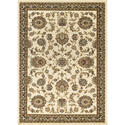 Tapis crème Classic 7 pi 10 po x 10 pi 3 po Classic