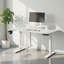 Bureau debout ergonomique électrique 55 "avec contremarche pour moniteur, tablette Cpu et 4 préréglages de mémoire - Finition fibre de carbone blanche-389461386