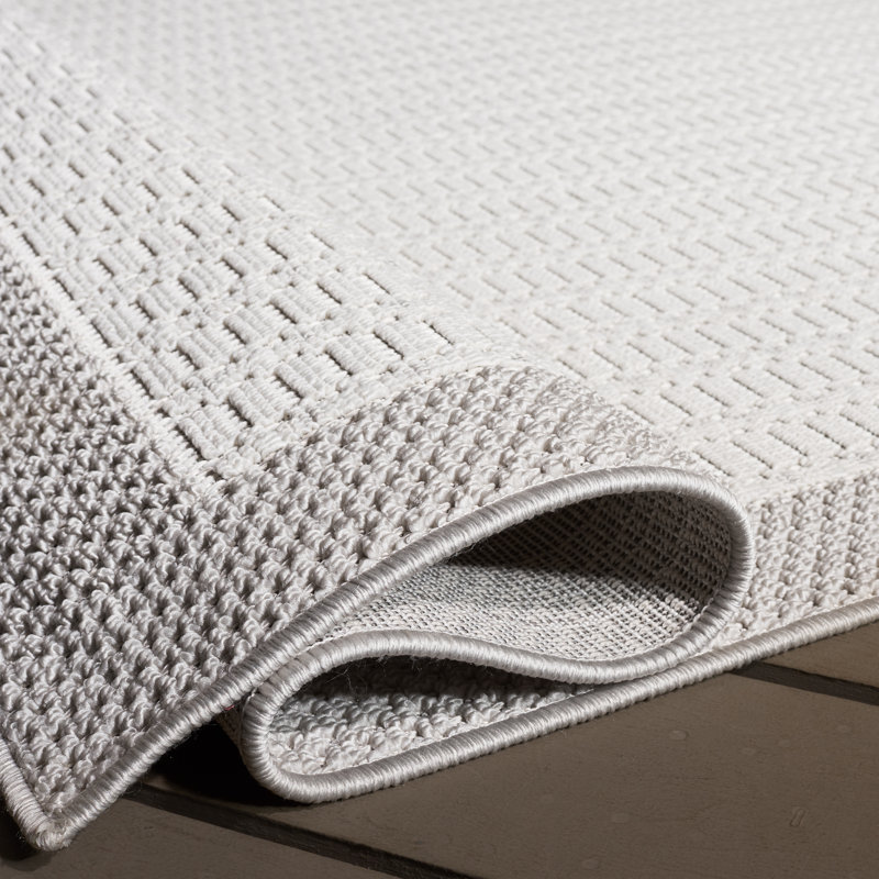 Veranda Performance Solid Color Indoor Rug, Rectangle 5'3" x 7'6"